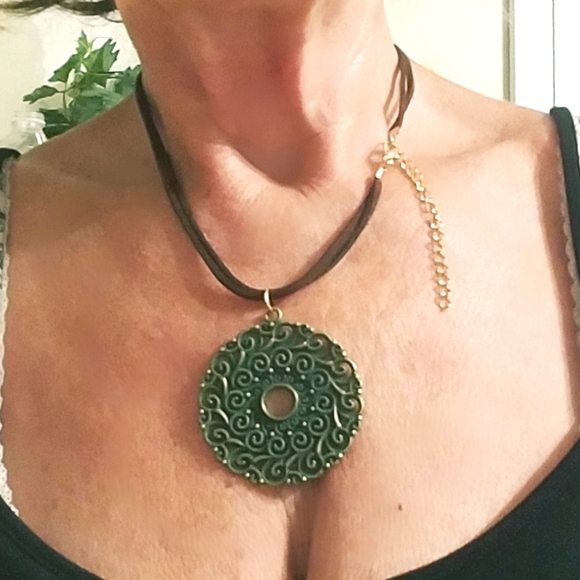 Necklace - Picture 4 of 5